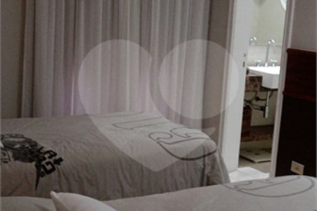 Duplex à venda com 7 quartos, sendo 5 suítes, em Vila Gomes Cardim, São Paulo, SP