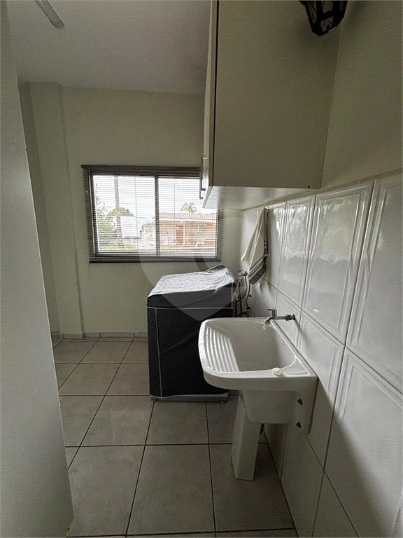 Casa à venda com 4 quartos, sendo 2 suítes, no condomínio Zuleika Jabour, Salto - SP
