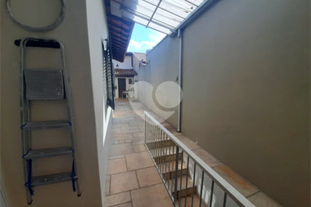 Casa Térrea à venda com 3 quartos, sendo 1 suíte, no Centro, Vinhedo, SP