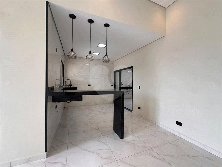 Casa à venda com 3 quartos, sendo 1 suíte, no condomínio Residencial Villagio Wanel, Sorocaba - SP