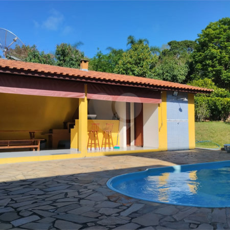 Chácara à venda com 2 quartos em Portal dos Pássaros, Alambari, SP