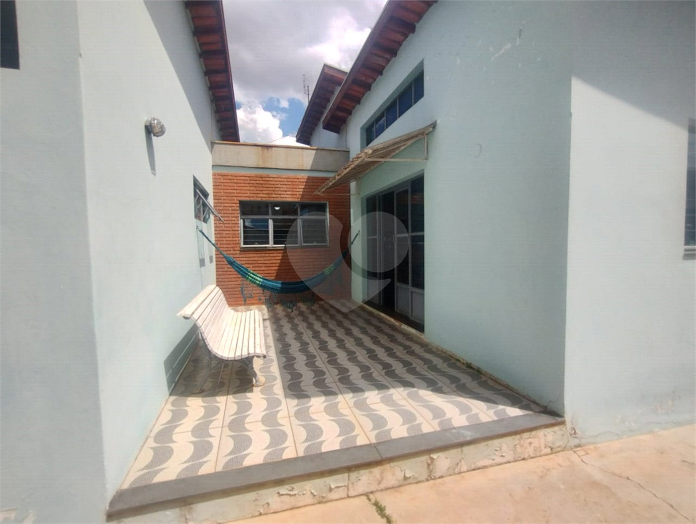 Casa à venda com 5 quartos, sendo 1 suíte, em Parque da Lagoa, Itapetininga, SP