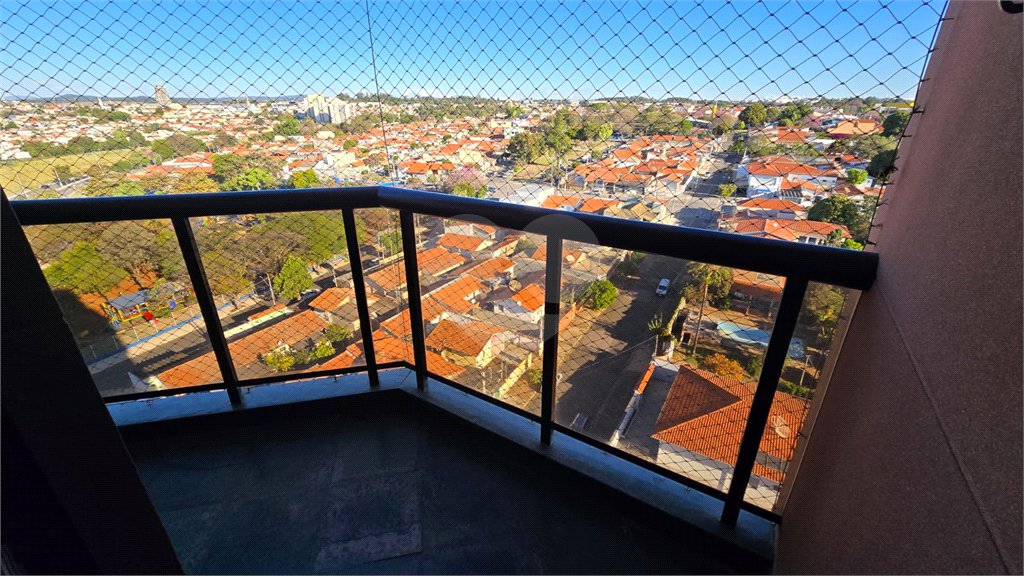 Apartamento à venda com 3 quartos, sendo 1 suíte, em Vila Roma, Itu, SP