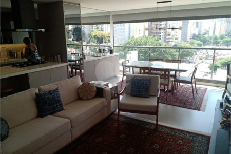 Apartamento à venda com 3 quartos, sendo 2 suítes, em Perdizes, São Paulo, SP