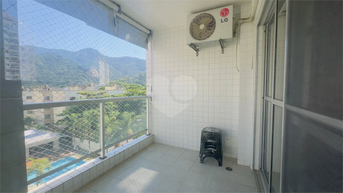 Apartamento à venda com 3 quartos, sendo 1 suíte,  em Jacarepaguá, Rio de Janeiro, RJ