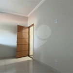 Apartamento à venda com 2 quartos, sendo 1 suíte,  em Jardim Paulistano, Ribeirão Preto, SP