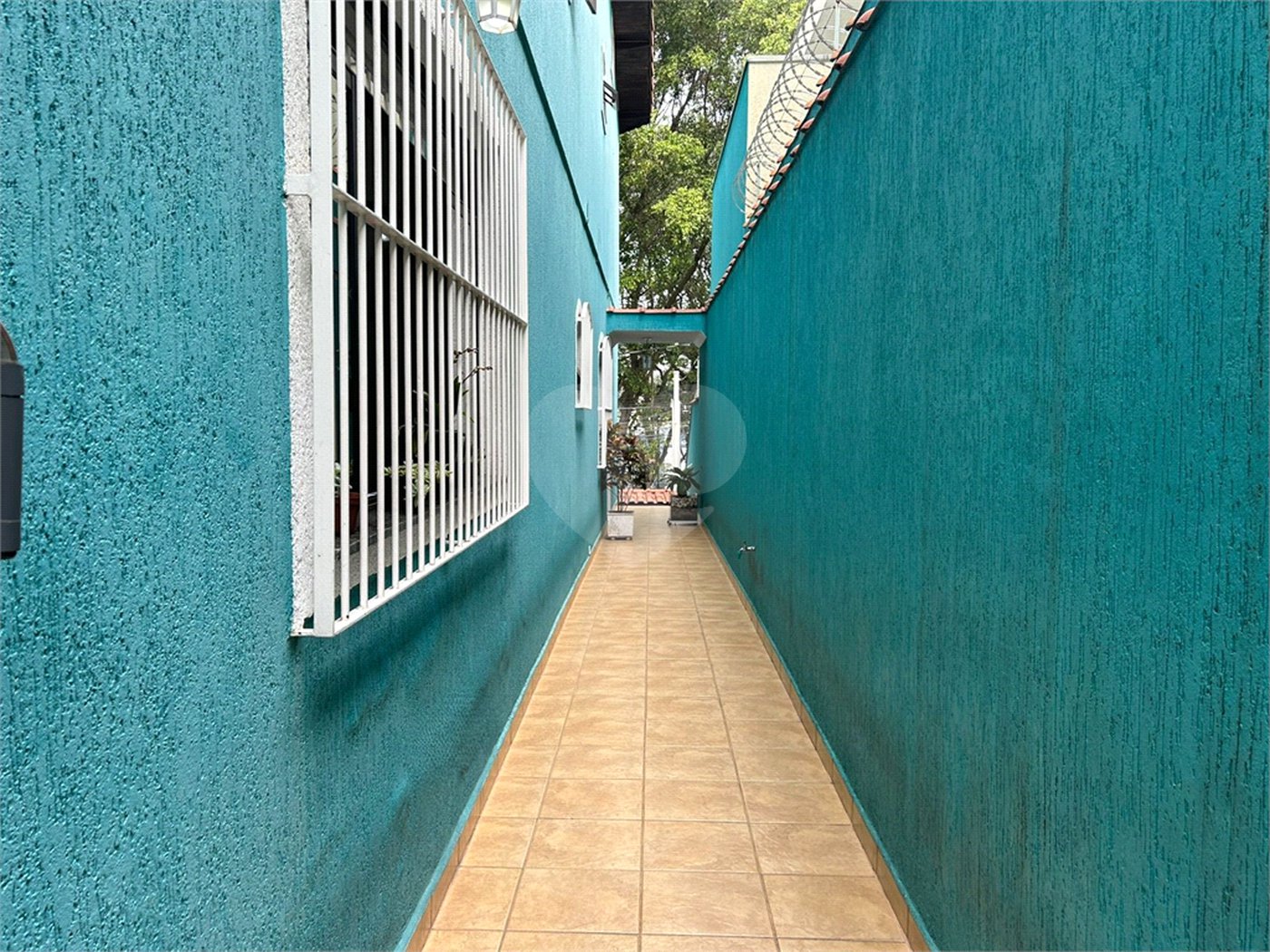 Sobrado à venda com 3 quartos, sendo 1 suíte, em Tremembé, São Paulo, SP