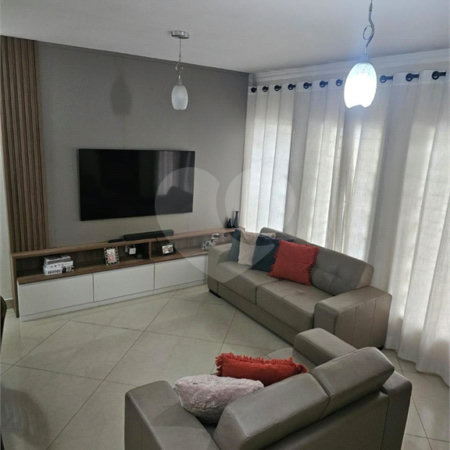 Sobrado à venda com 2 quartos, sendo 1 suíte,  em Vila Nova Mazzei, São Paulo, SP