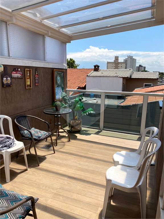 Casa à venda com 2 suítes no condomínio Real Iraci, São Paulo - SP