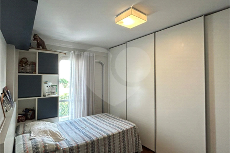 Apartamento à venda com 3 quartos, sendo 1 suíte, em Parque Novo Mundo, São Paulo, SP