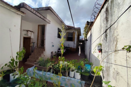 Casa com 4 dormitórios à venda, 500 m² por R$ 2.000.000,00 - Vila Belmiro - Santos/SP
