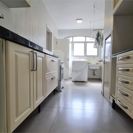 Apartamento para alugar com 2 quartos, sendo 1 suíte,  em Vila Andrade, São Paulo, SP
