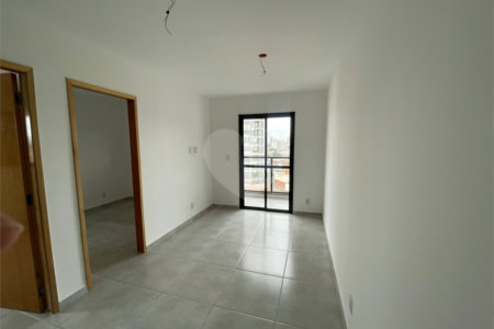 Apartamento à venda com 2 quartos em Vila Guilhermina, São Paulo, SP