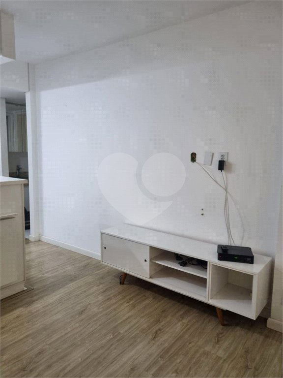 Flat à venda com 1 suíte em Moema, São Paulo, SP