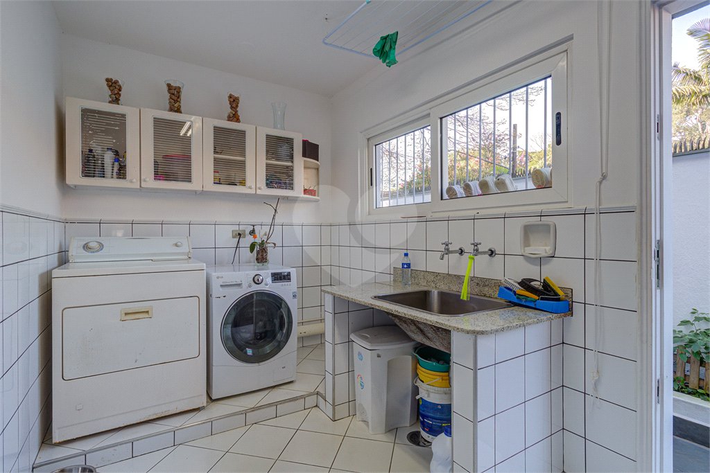 Casa de Vila à venda com 4 quartos, sendo 2 suítes,  em Jardim Marajoara, São Paulo, SP