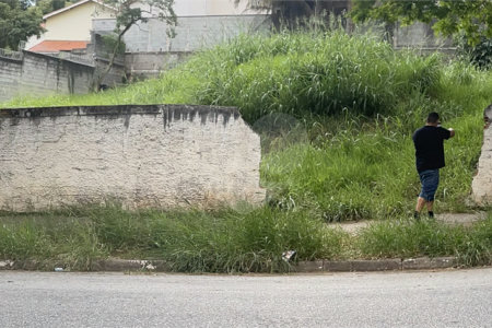 Terreno à venda no condomínio Padre Tiago Alberione, São Paulo - SP
