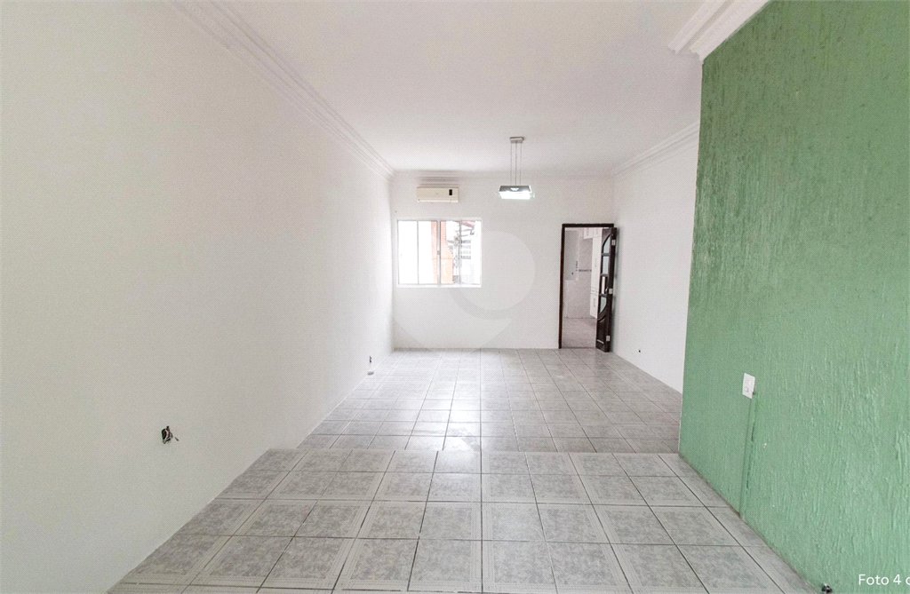 Casa à venda com 3 quartos, sendo 1 suíte,  em Vila Mariana, São Paulo, SP