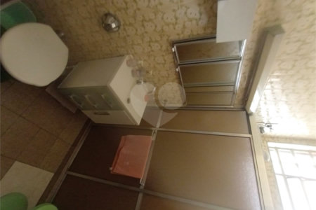 Casa à venda com 3 quartos, sendo 1 suíte,  no Centro, Mogi das Cruzes, SP