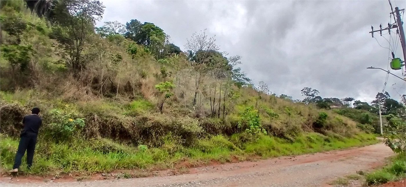 Terreno à venda em Luiz Fagundes, Mairiporã, SP
