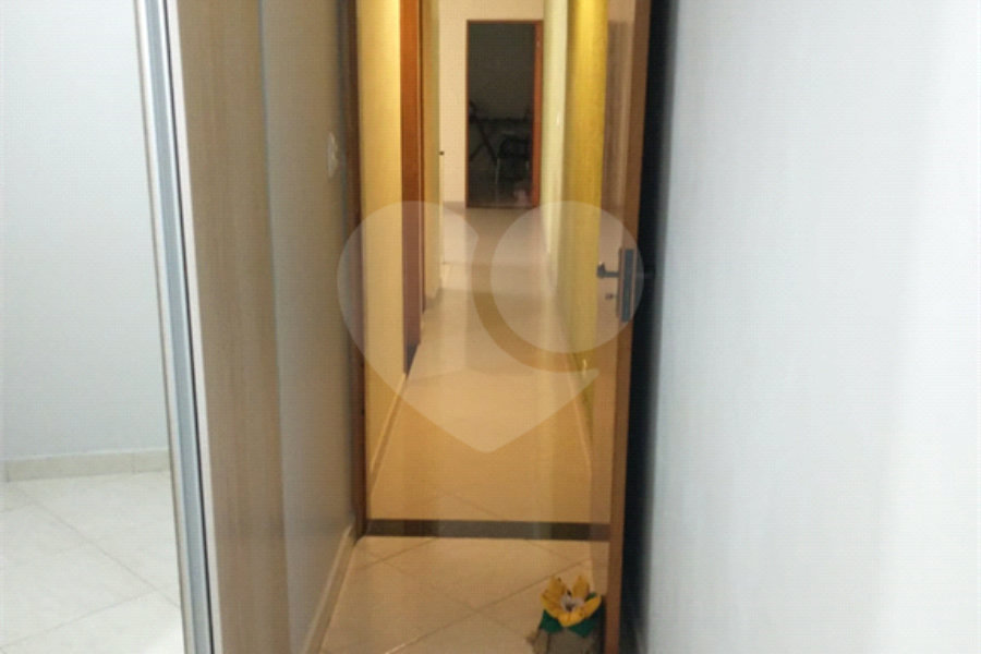 Sobrado à venda com 3 quartos, sendo 1 suíte, em Tremembé, São Paulo, SP