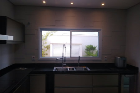 Casa à venda com 4 quartos, sendo 2 suítes,  no condomínio Damha Iii, São Carlos - SP