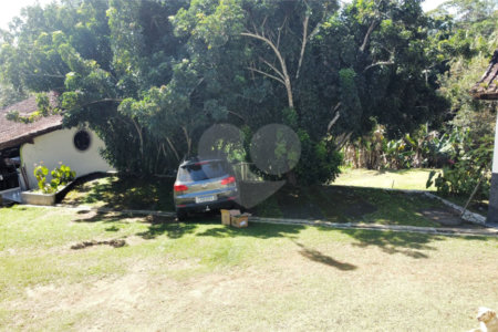 Sítio à venda com 8 quartos, sendo 4 suítes, em Boa Vista, Mogi das Cruzes, SP