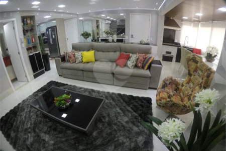 Apartamento à venda com 3 suítes no Centro, Santo André, SP
