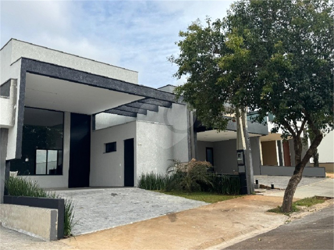 Casa à venda com 3 quartos, sendo 1 suíte, no condomínio Reserva Ipanema I, Sorocaba - SP