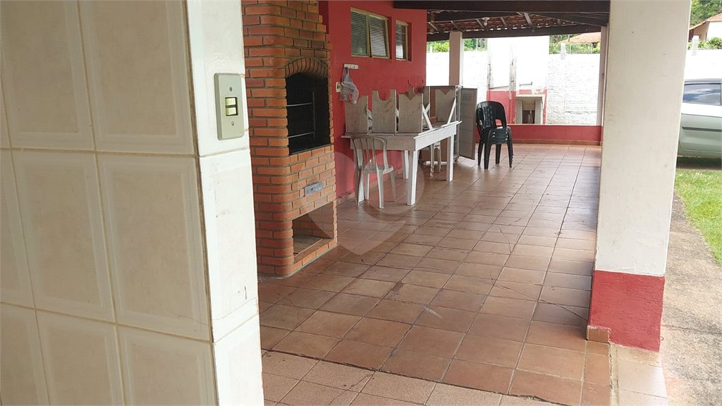 Chácara à venda com 4 quartos no Centro, Araçoiaba da Serra, SP