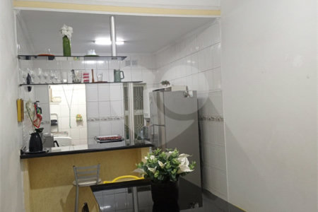 Casa Térrea à venda com 3 quartos em Jardim Santa Bárbara, Sorocaba, SP