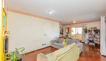 Apartamento à venda com 3 quartos, sendo 1 suíte,  em Vila Carrão, São Paulo, SP