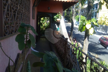 Casa à venda com 4 suítes em Vila Galvão, Guarulhos, SP