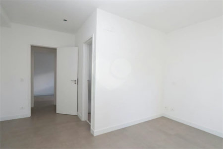 Apartamento à venda com 2 quartos em Vila Suzana, São Paulo, SP