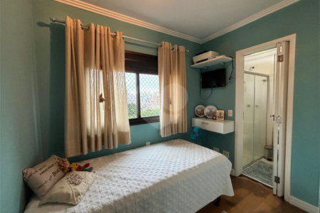 Apartamento à venda com 3 suítes em Vila Paulicéia, São Paulo, SP