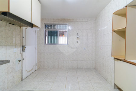 Casa à venda com 4 quartos, sendo 2 suítes, em Ipiranga, São Paulo, SP