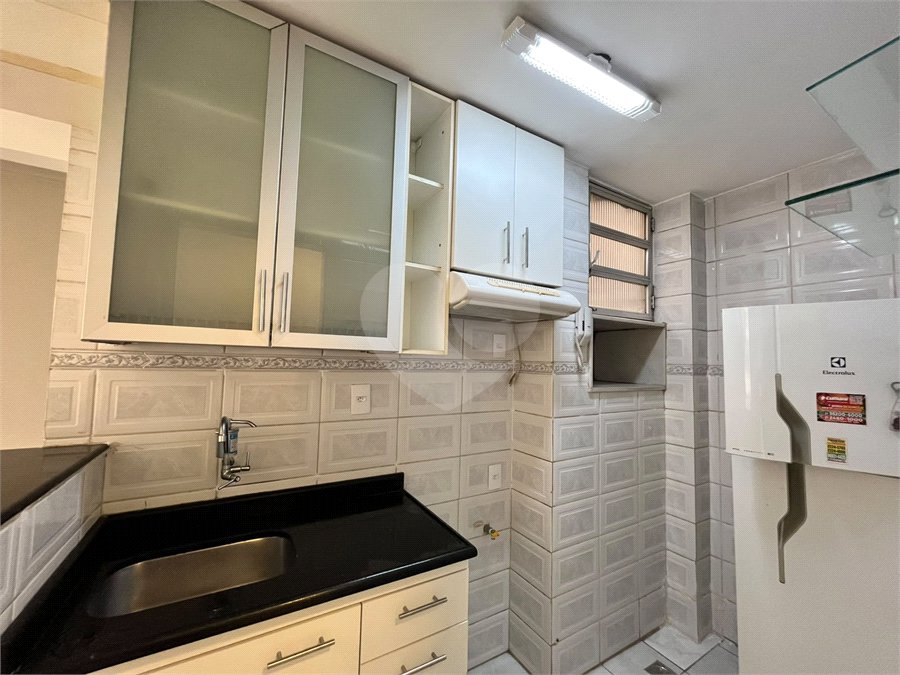Apartamento à venda ou para alugar com 1 suíte no Centro, Rio de Janeiro, RJ