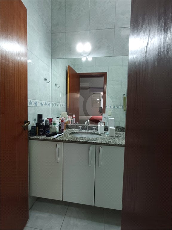 Casa à venda com 3 quartos, sendo 1 suíte,  em Jardim Santa Rosália, Sorocaba, SP