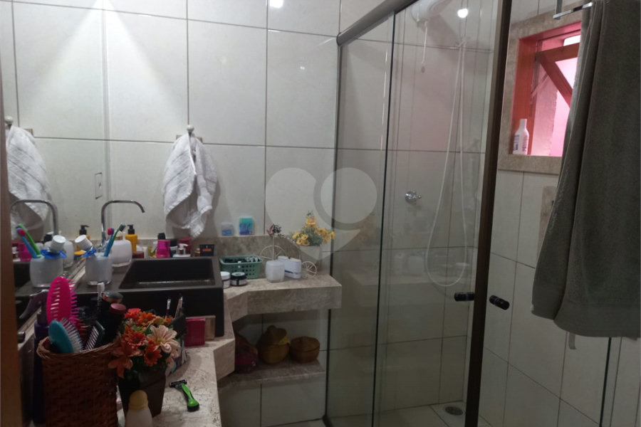Casa à venda com 3 quartos, sendo 1 suíte, em Parque Novo Mundo, São Paulo, SP