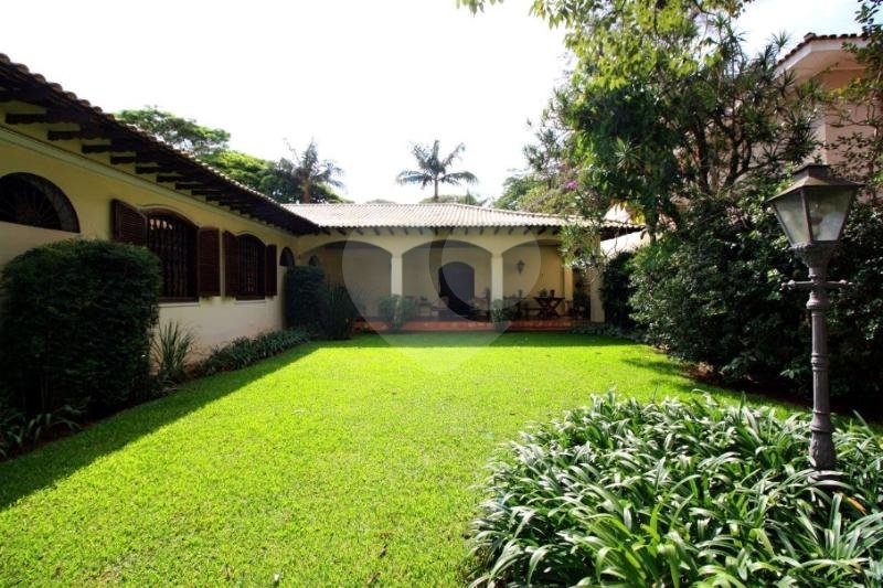 Casa Térrea à venda com 4 quartos, sendo 1 suíte, em City Boaçava, São Paulo, SP