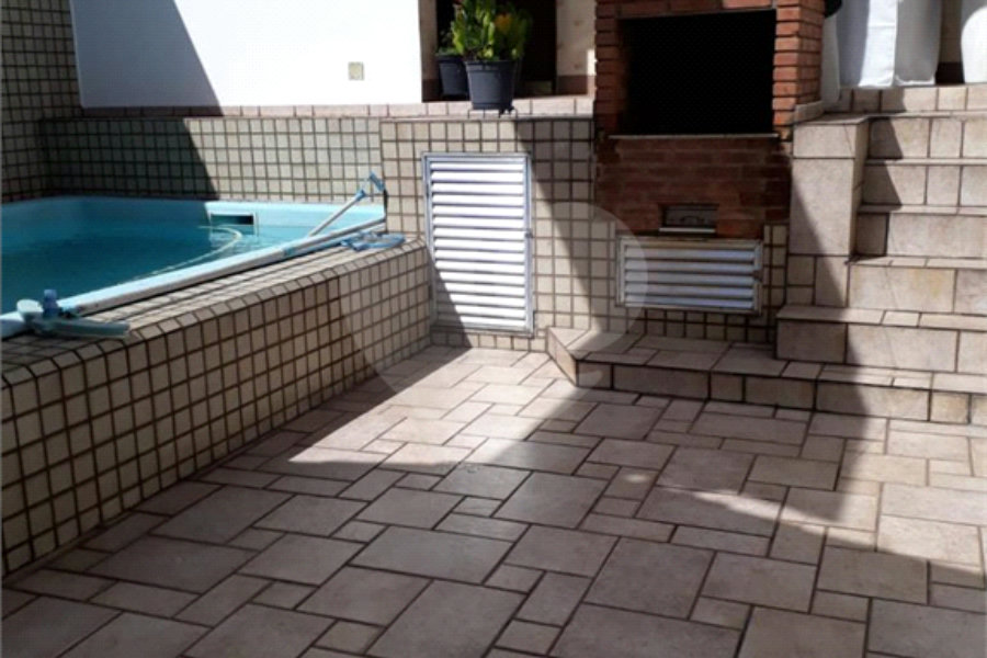 Casa à venda com 3 quartos, sendo 2 suítes, em Parada Inglesa, São Paulo, SP