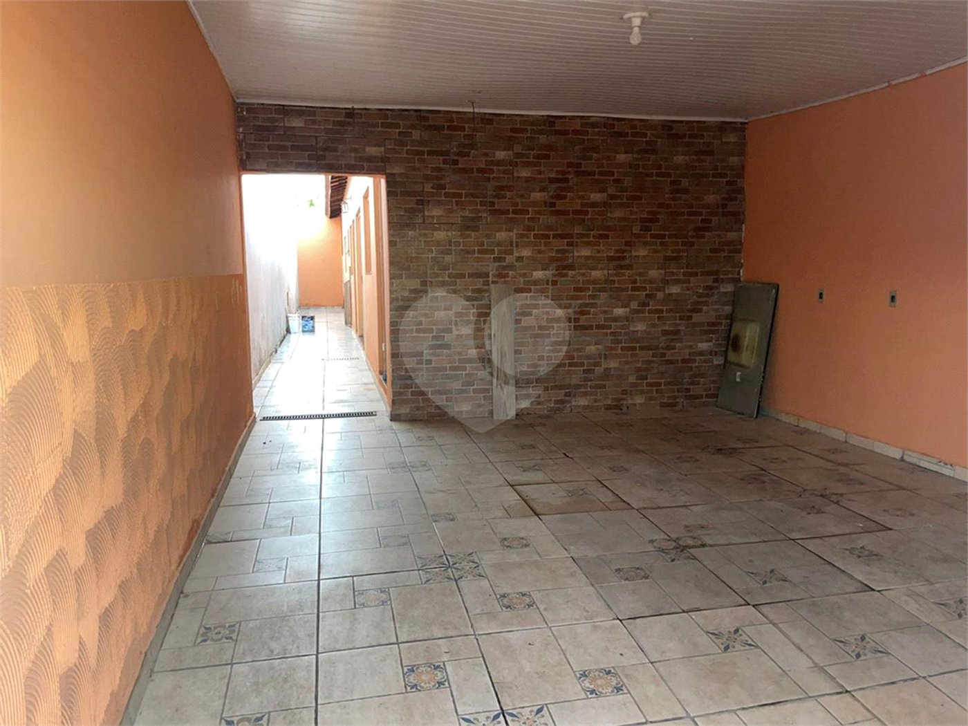 Casa à venda com 2 quartos em Vila Carvalho, Itapetininga, SP