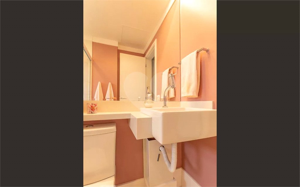 Apartamento à venda com 3 quartos, sendo 1 suíte, em Vila Anastácio, São Paulo, SP