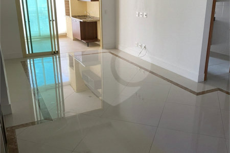 Apartamento à venda com 3 quartos, sendo 1 suíte,  em Santana, São Paulo, SP