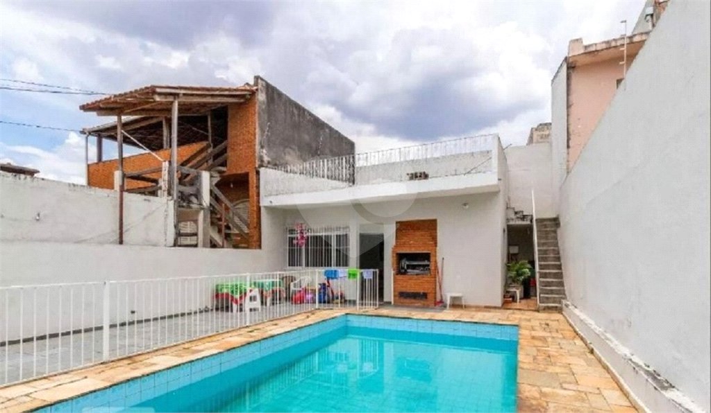 Sobrado à venda ou para alugar com 3 quartos, sendo 1 suíte,  em Imirim, São Paulo, SP