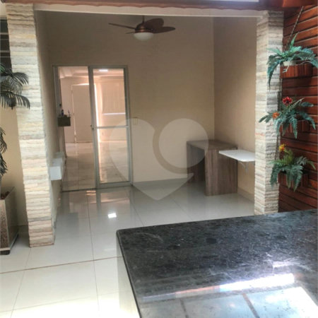 Casa à venda ou para alugar com 4 quartos, sendo 1 suíte, no condomínio Village Jardim Versailles, Jundiaí - SP