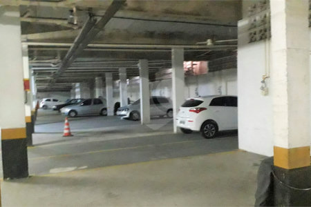 Casa à venda com 3 quartos, sendo 1 suíte,  no condomínio Jardim das Palmas, São Paulo - SP