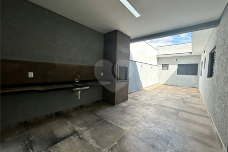 Casa à venda com 3 quartos, sendo 1 suíte, no condomínio Villagio Wanel, Sorocaba - SP