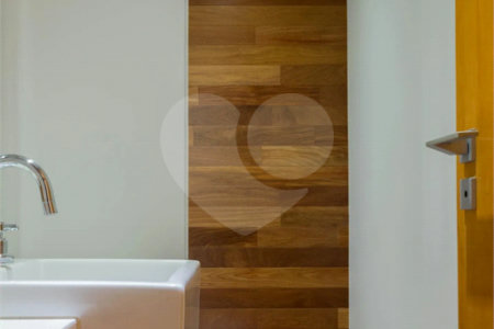 Apartamento à venda com 2 suítes em Anchieta, São Bernardo do Campo, SP