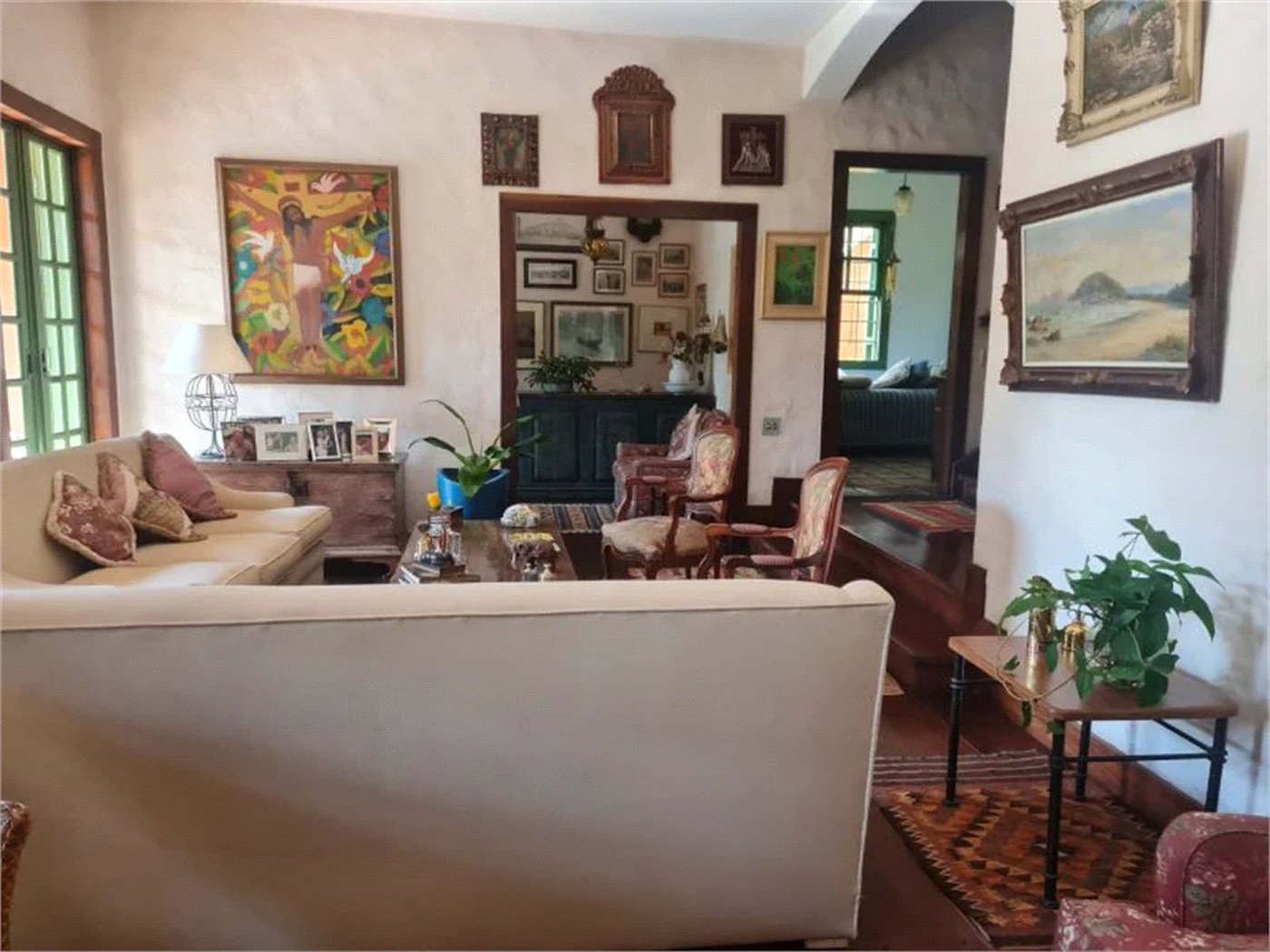 Casa à venda com 5 quartos, sendo 2 suítes, em Jardim Morumbi, São Paulo, SP
