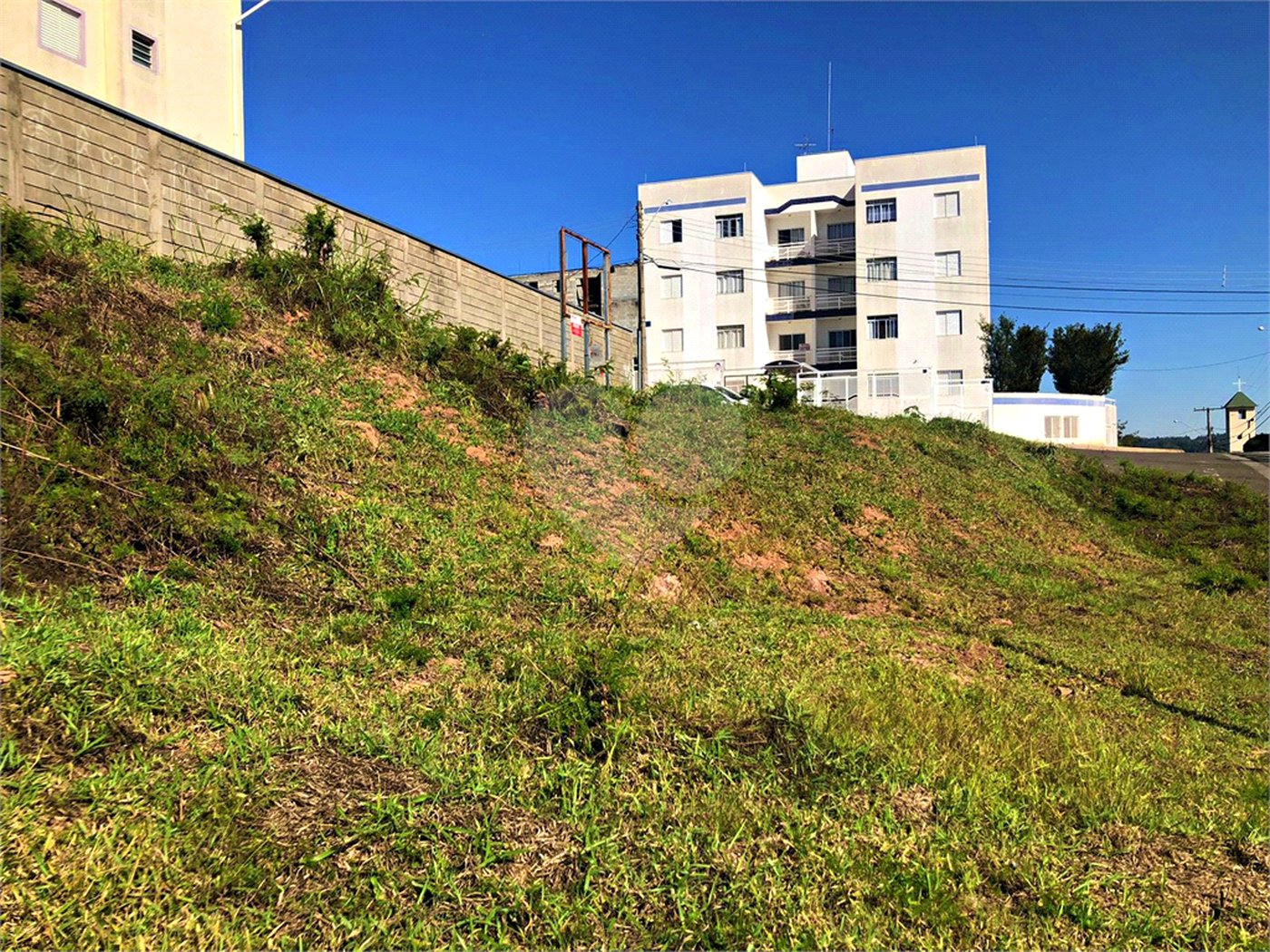 Terreno à venda em Loteamento Pedra Verde, Valinhos, SP
